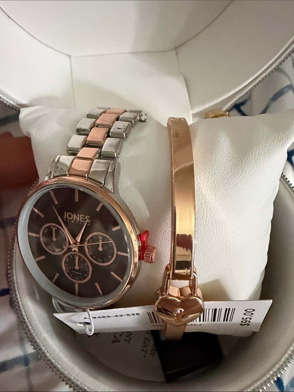 Watches - Picture 3 of 6